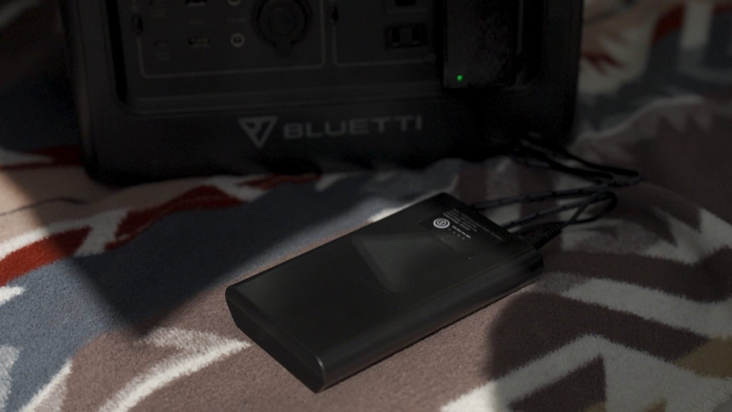 Electric carrier [dedicated battery]